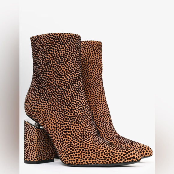 Alexander Wang Cheetah/Leopard Print Boots - Picture 2 of 10